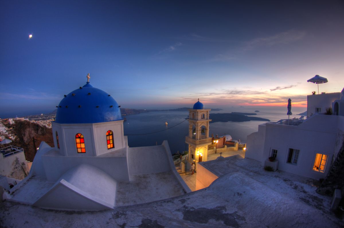 The church of the Resurrection in Imerovigli