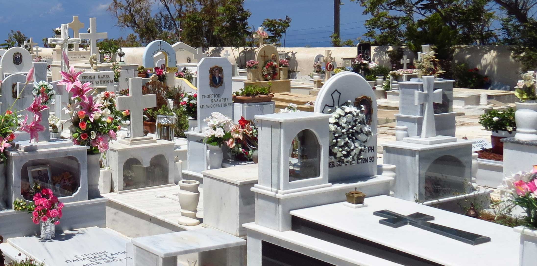 Oia Perivolas Cemetery